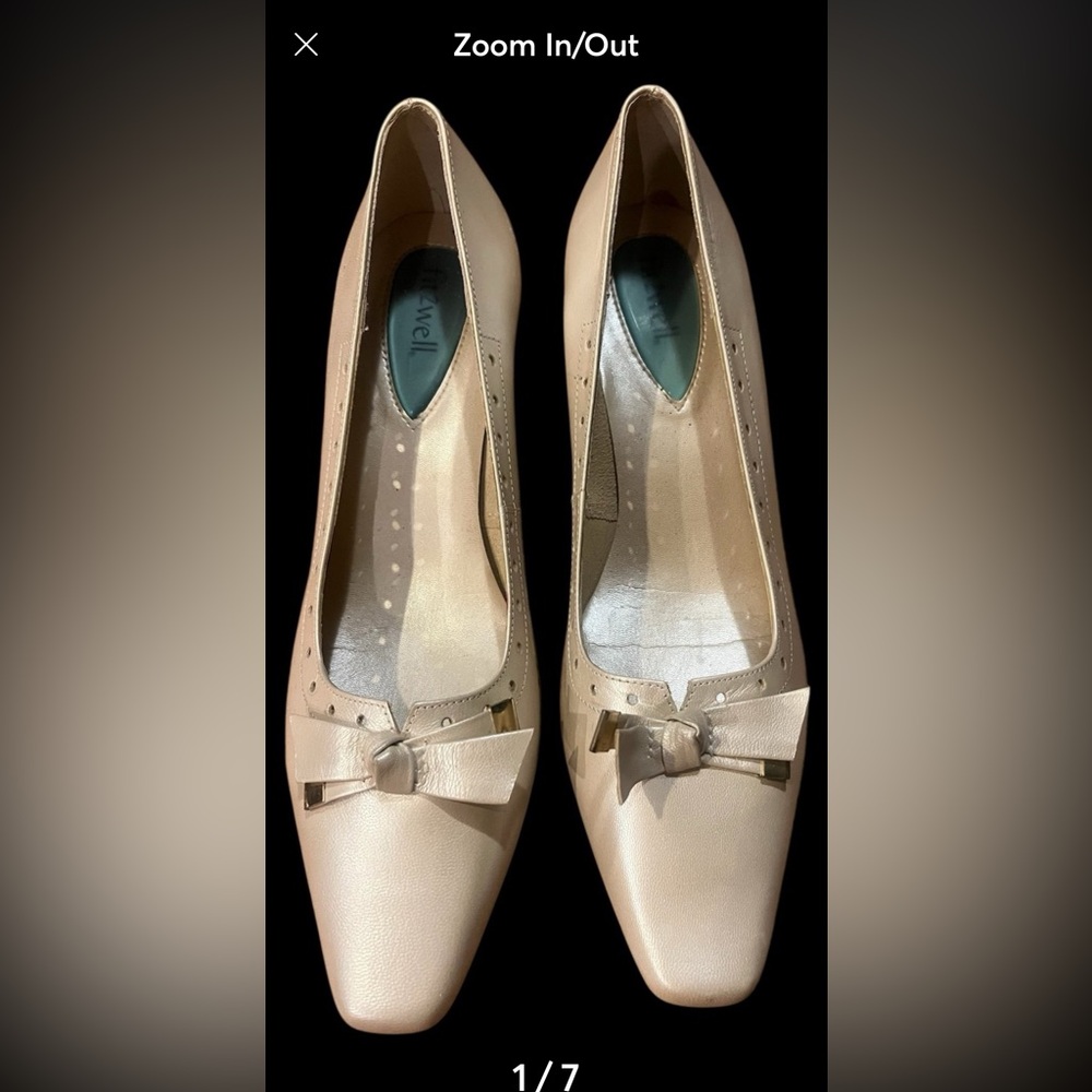 Fitzwell low heeled dress shoes with bow